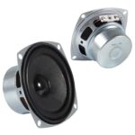 10W 4Ω / 8Ω Enclosed Speakers